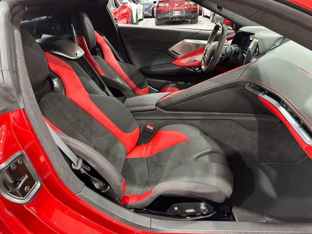 Used 2024 Chevrolet Corvette Z06 RWD image 18