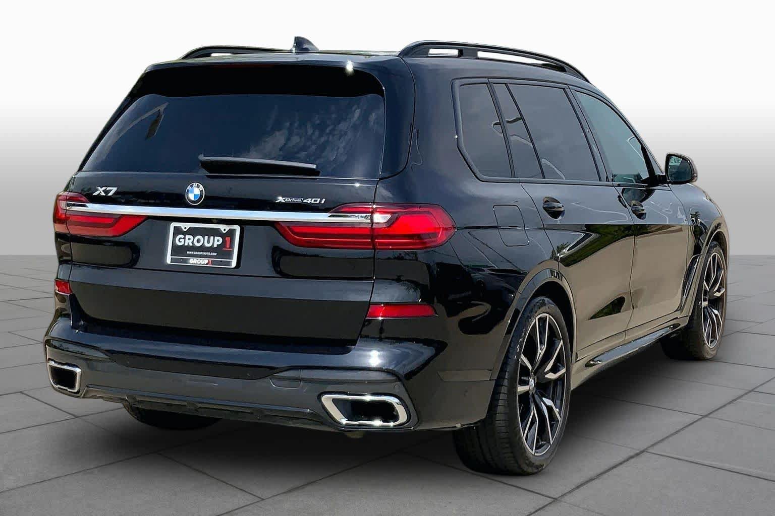 Used 2020 BMW X7 xDrive40i w/ M Sport Package AWD/4WD image 12