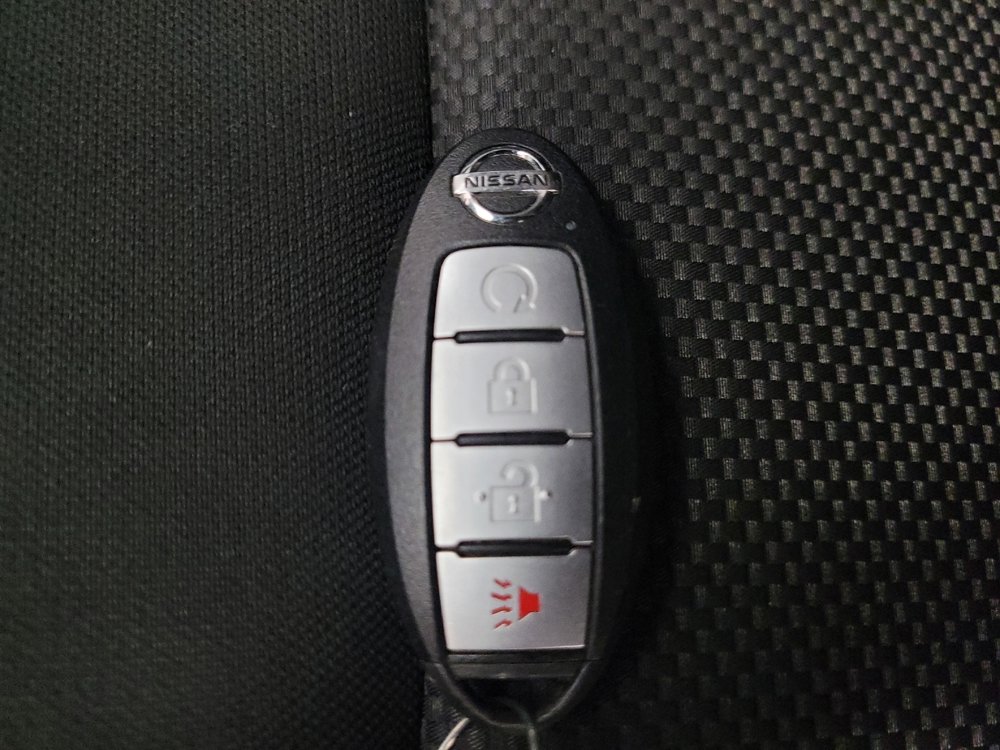 Used 2020 Nissan Pathfinder SV FWD image 32