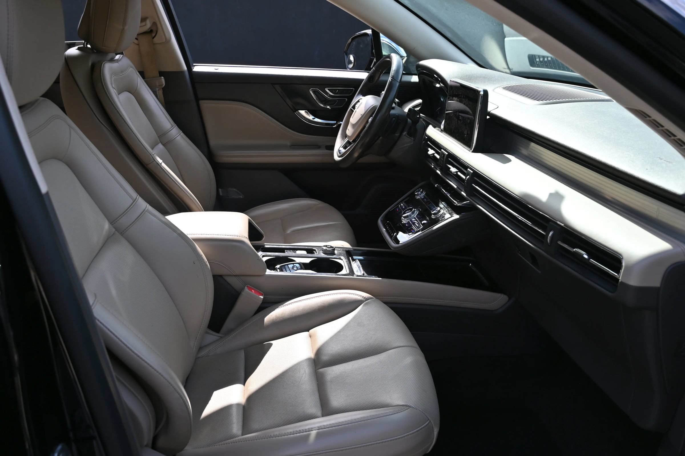 Used 2020 Lincoln Corsair FWD image 14