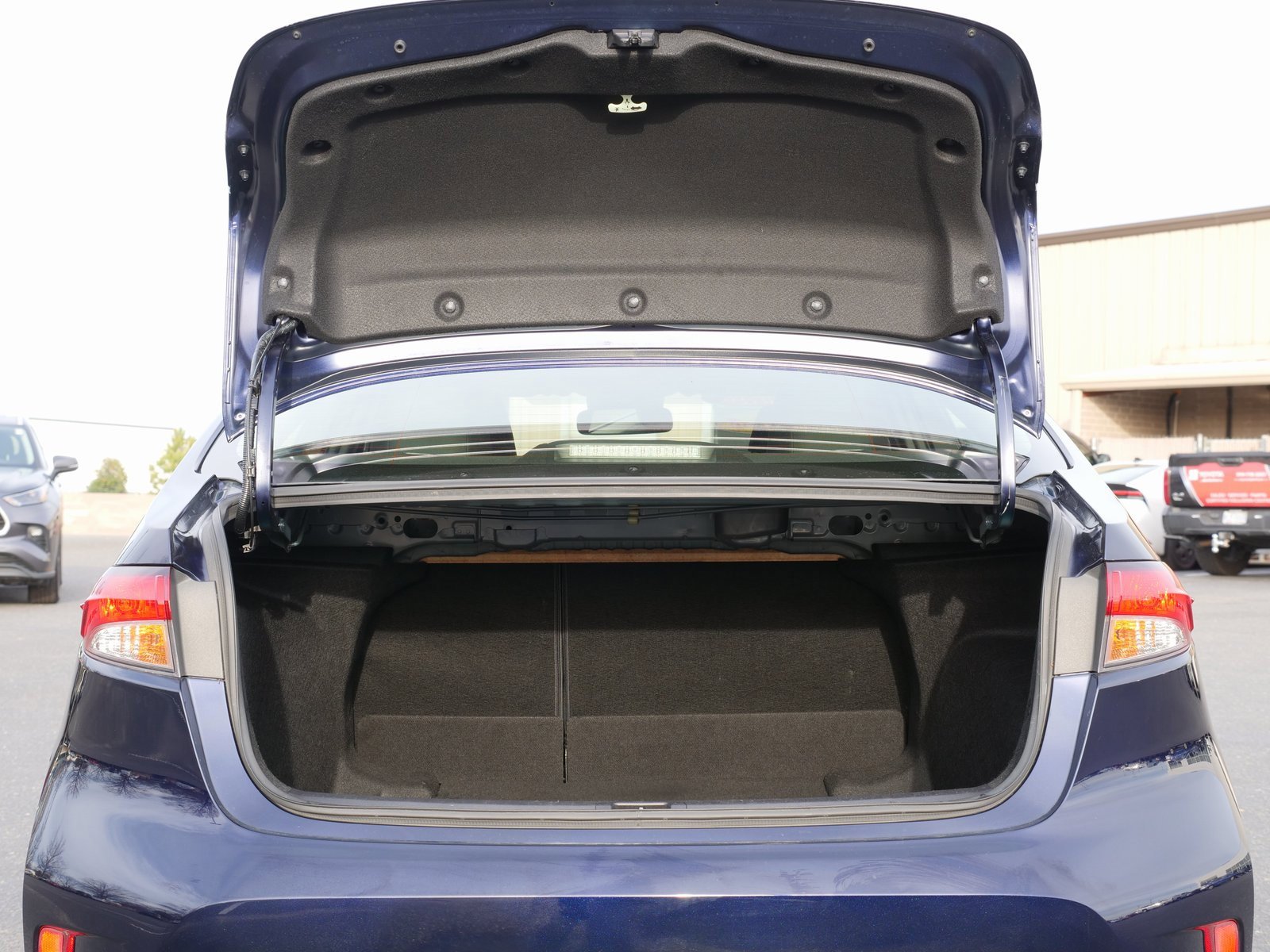 Used 2024 Toyota Corolla LE image 15