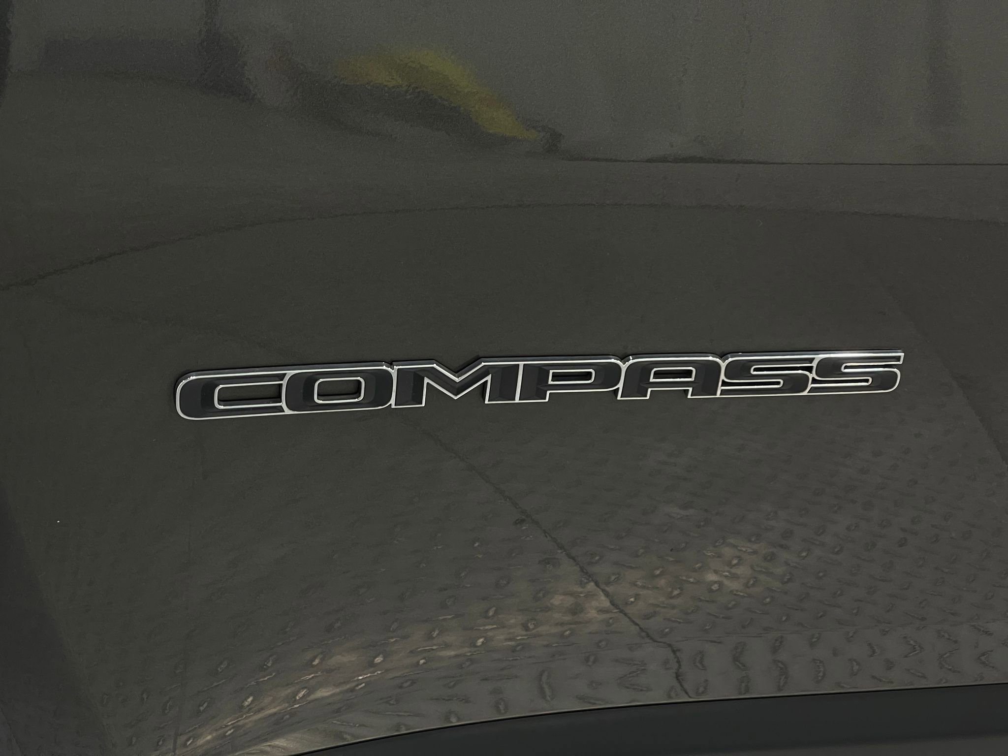 Used 2018 Jeep Compass Limited image 40