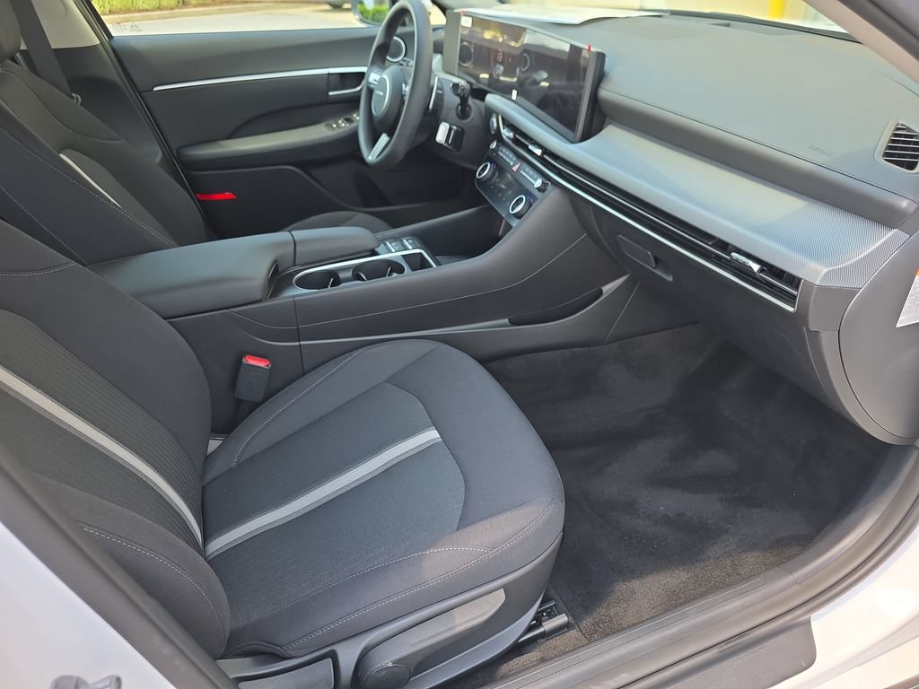 New 2026 Hyundai Sonata Blue FWD image 33