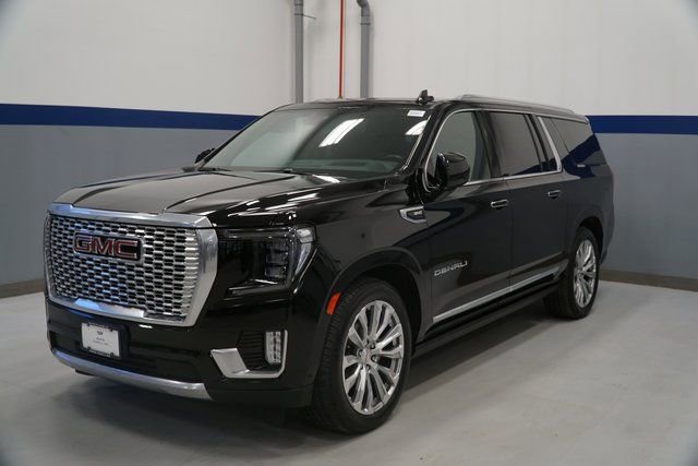 Used 2024 GMC Yukon XL Denali w/ Denali Reserve Package image 1