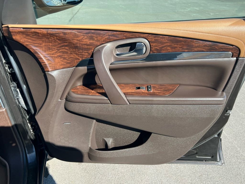 Used 2014 Buick Enclave Premium image 26