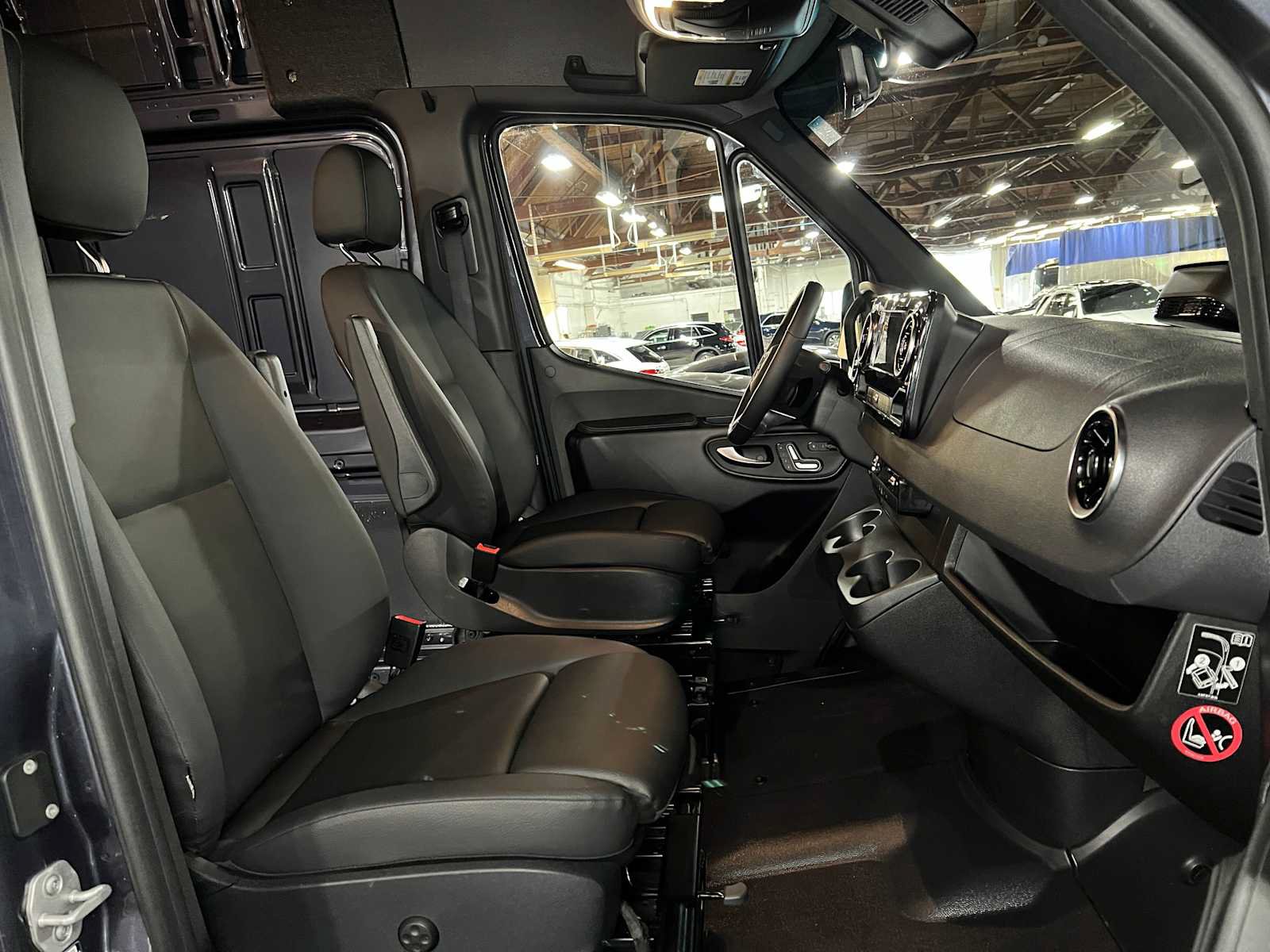 Used 2026 Mercedes-Benz Sprinter 2500 image 12