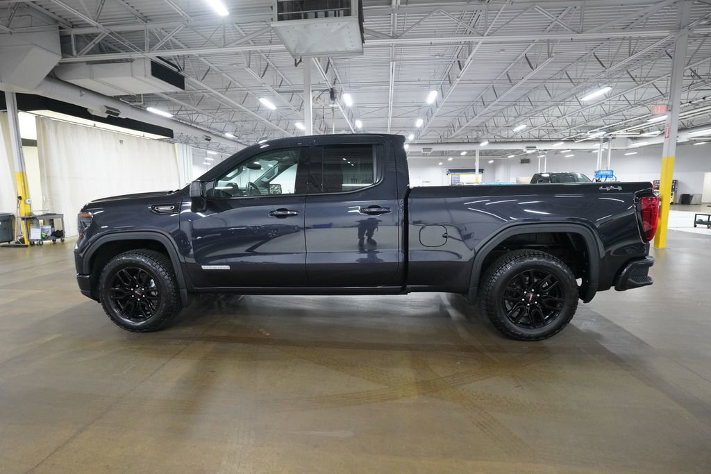 Used 2026 GMC Sierra 1500 Elevation image 23