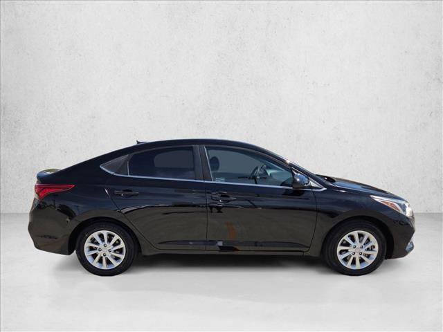 Used 2019 Hyundai Accent SEL image 4