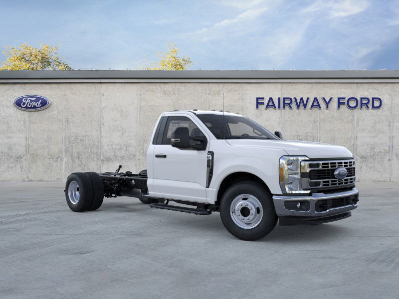 New 2026 Ford F350 XL image 7