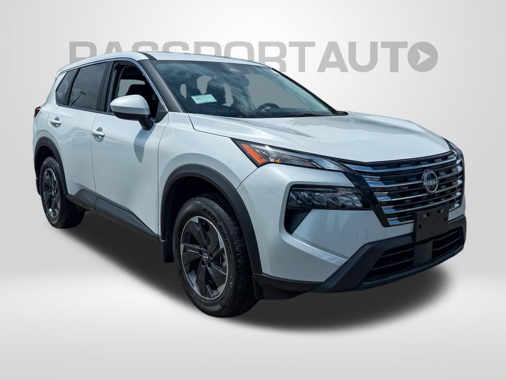 Certified 2026 Nissan Rogue SV AWD/4WD image 2