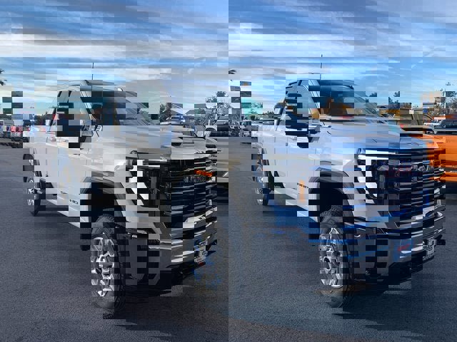 New 2026 GMC Sierra 2500 SLE w/ SLE Convenience Package image 4