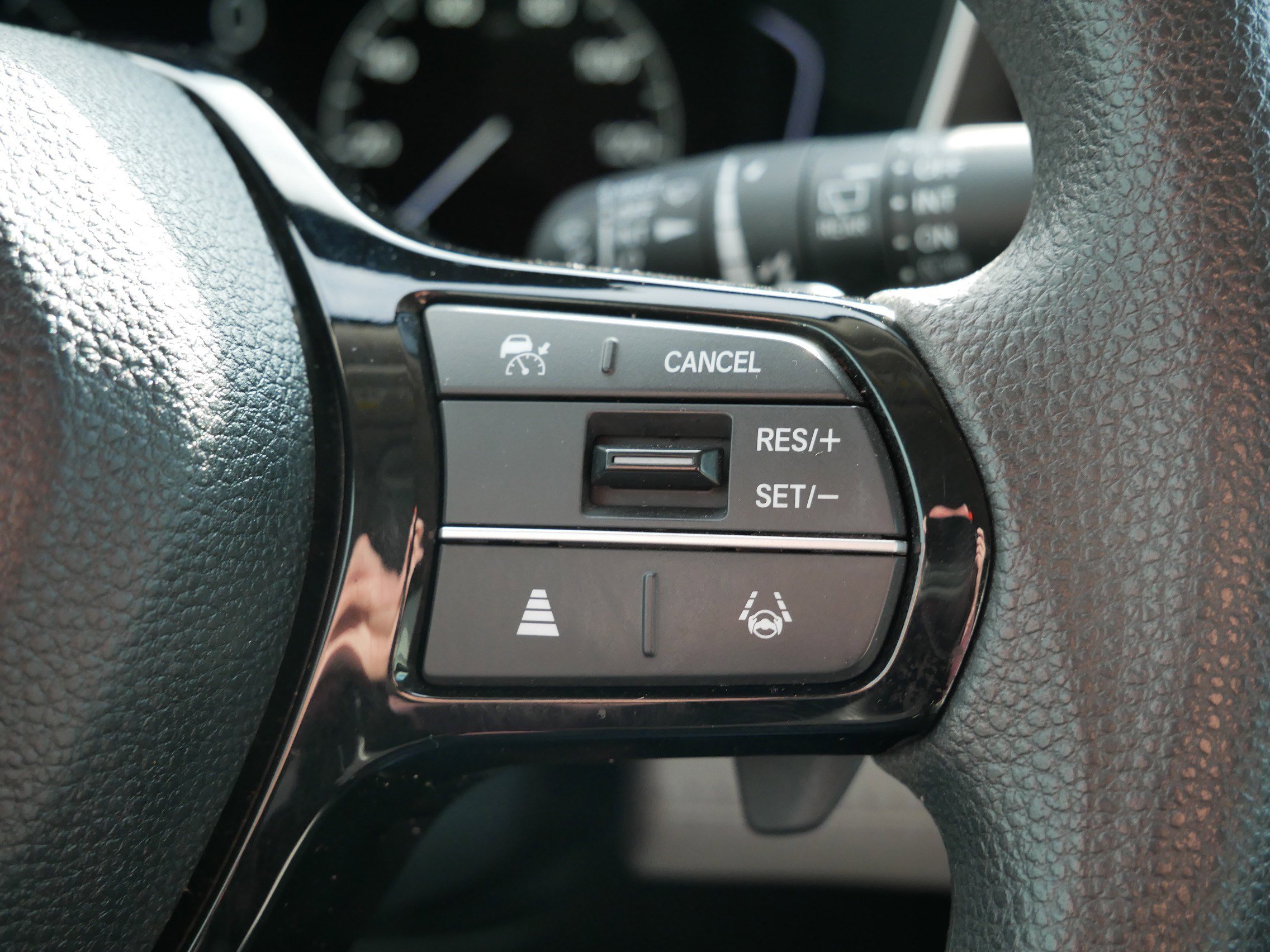 Used 2023 Honda Pilot LX image 30