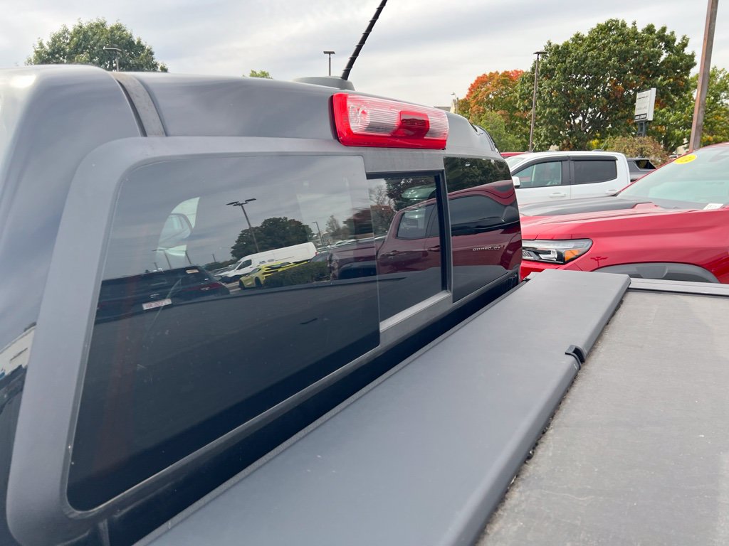 Used 2018 Chevrolet Colorado Z71 AWD/4WD image 4