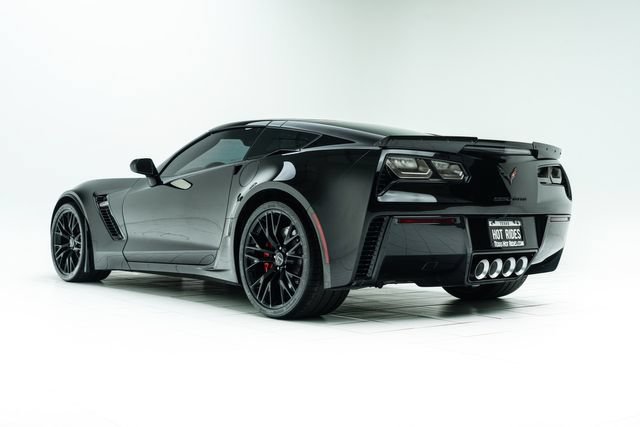 Used 2015 Chevrolet Corvette Z06 w/ 3LZ Preferred Equipment Group RWD image 18