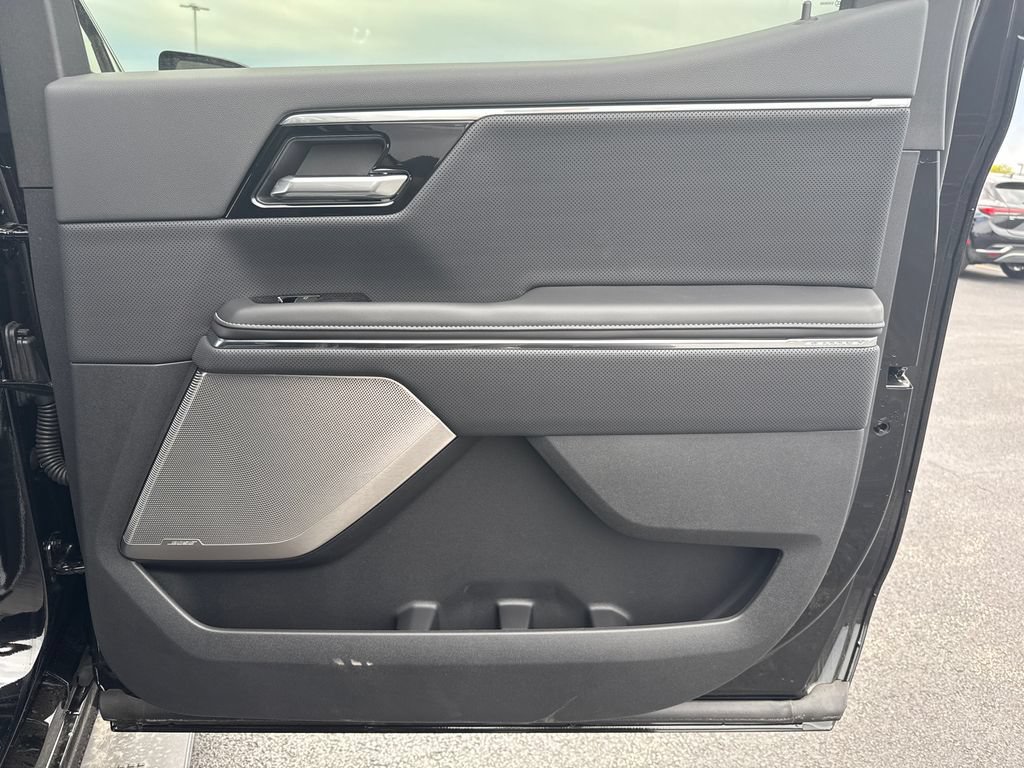 New 2025 GMC Sierra EV Denali AWD/4WD image 38