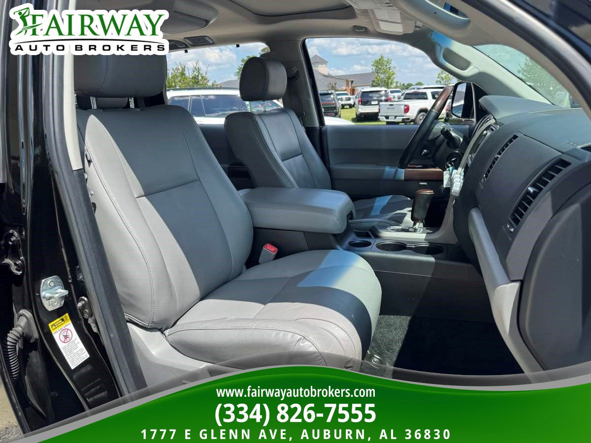 Used 2015 Toyota Sequoia Platinum AWD/4WD image 12