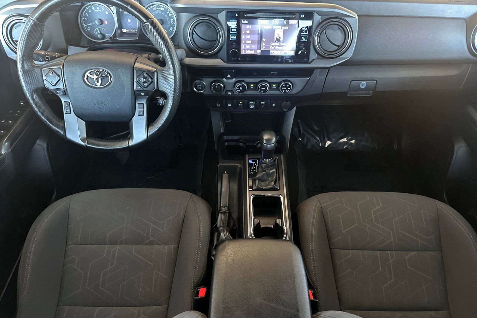 Certified 2018 Toyota Tacoma TRD Sport image 16