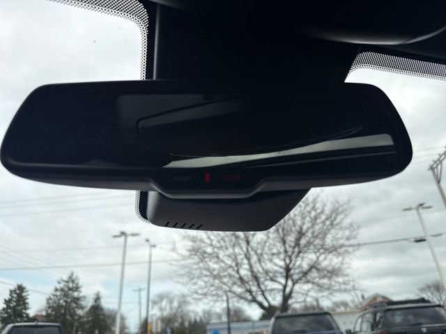 Used 2016 Dodge Charger SRT w/ Harman/Kardon Audio Group image 38