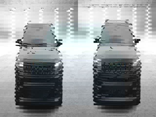 New 2025 Jeep Compass Limited w/ High Altitude Package image 3