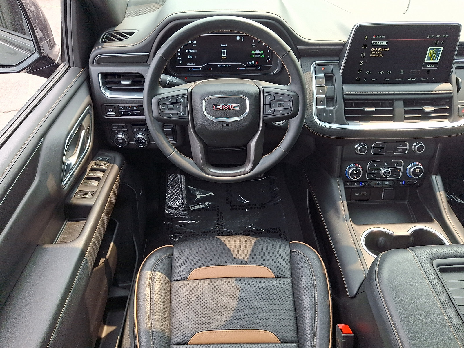 Used 2023 GMC Yukon AT4 w/ AT4 Premium Plus Package AWD/4WD image 13