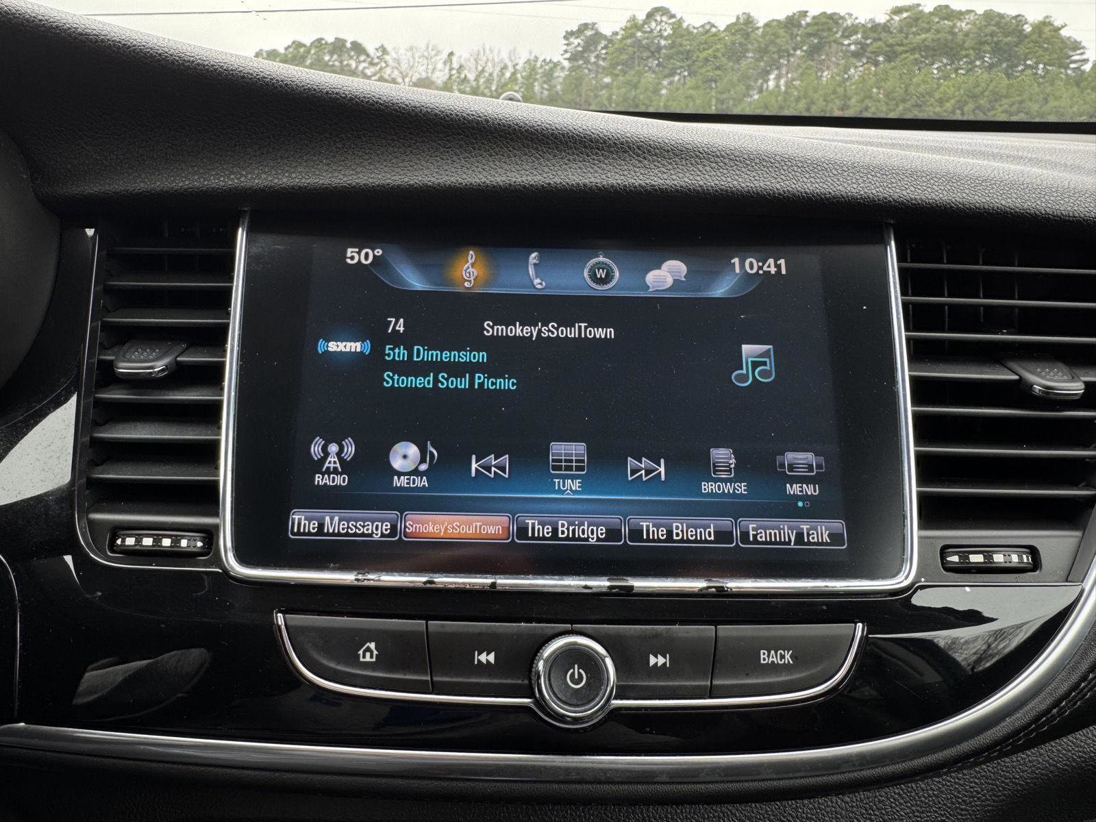 Used 2020 Buick Encore Preferred w/ Safety Package image 21