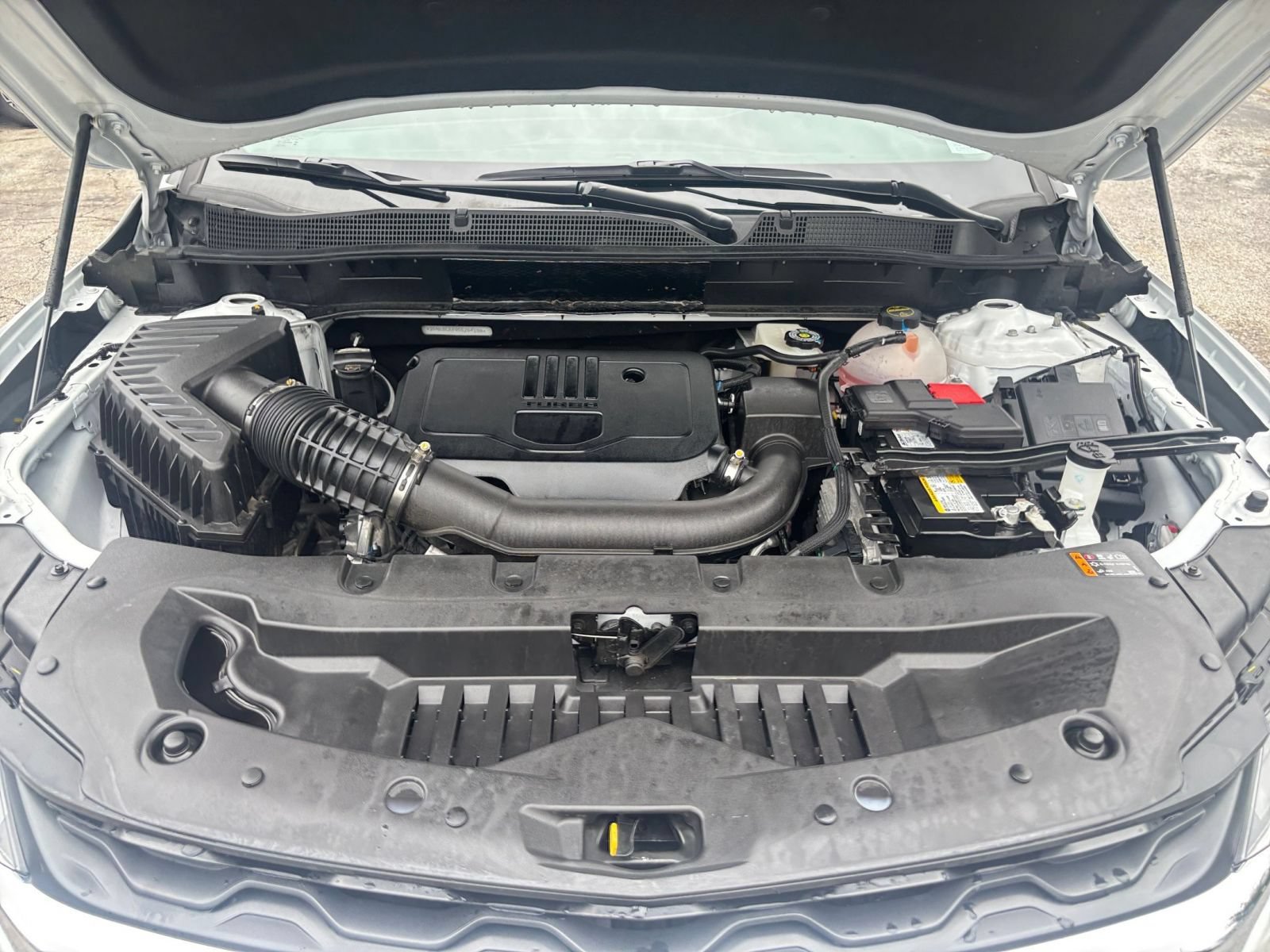 Used 2025 Chevrolet Blazer LT FWD image 32