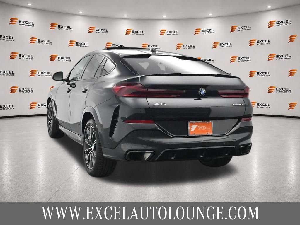 Used 2024 BMW X6 xDrive40i w/ Premium Package AWD/4WD image 3