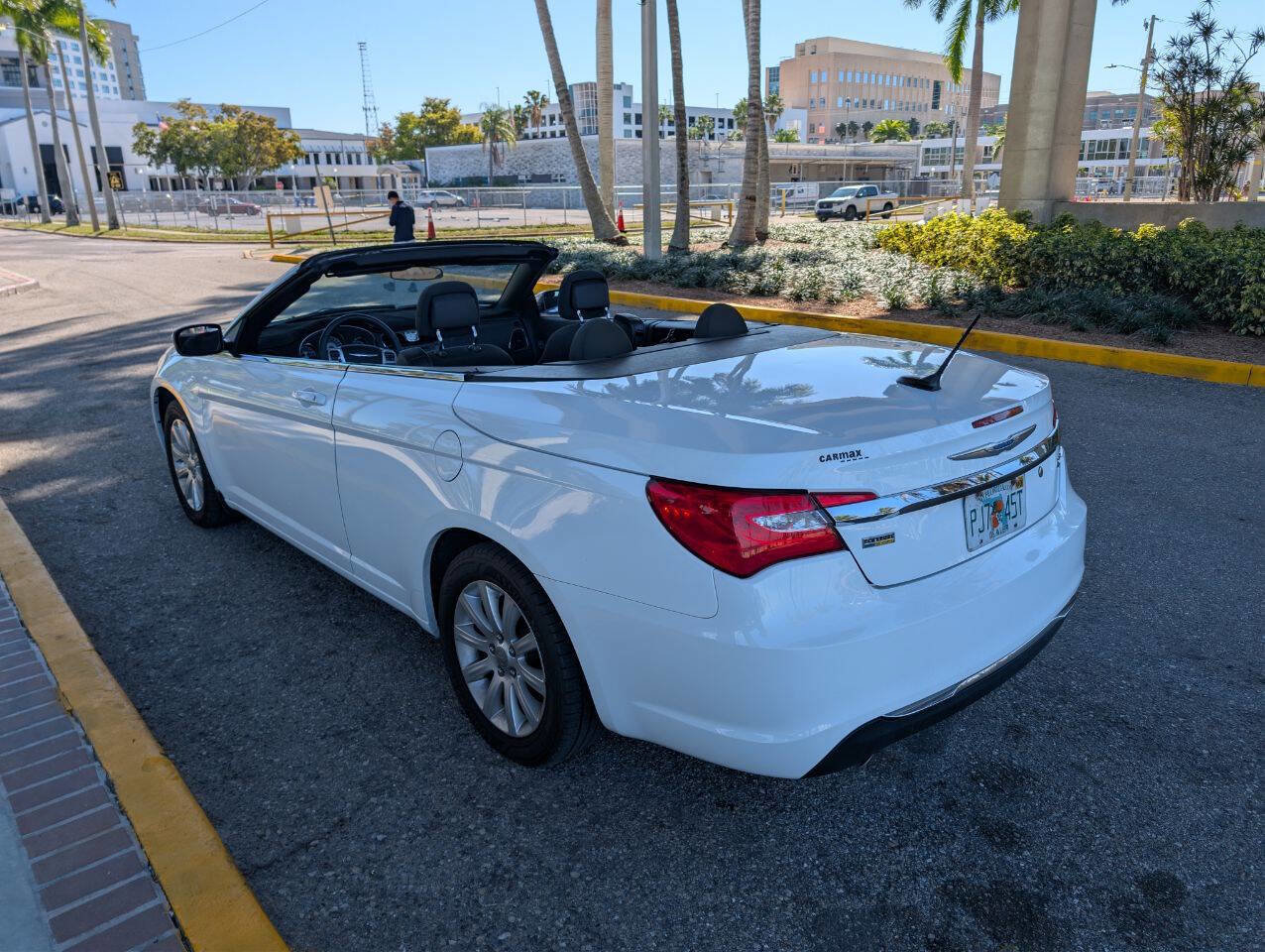 Used 2012 Chrysler 200 Touring image 8