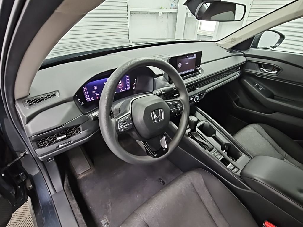 Used 2024 Honda Accord EX image 11