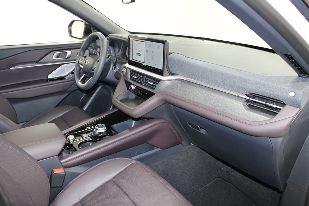 New 2026 Ford Explorer Platinum image 29