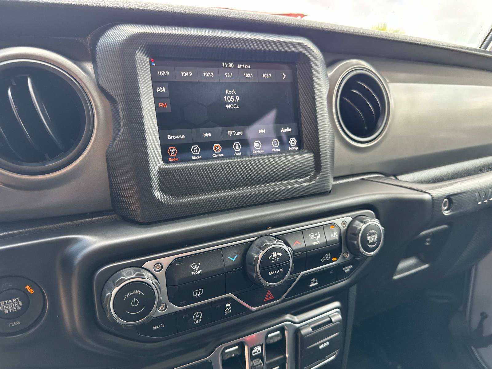 Certified 2023 Jeep Wrangler Unlimited Sport AWD/4WD image 23