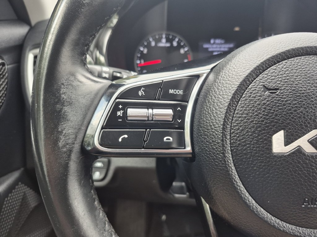 Certified 2023 Kia Seltos EX AWD/4WD image 19
