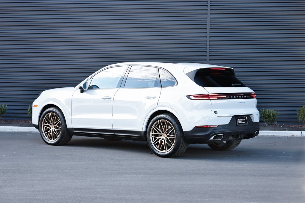 Certified 2025 Porsche Cayenne w/ Premium Package Plus image 3