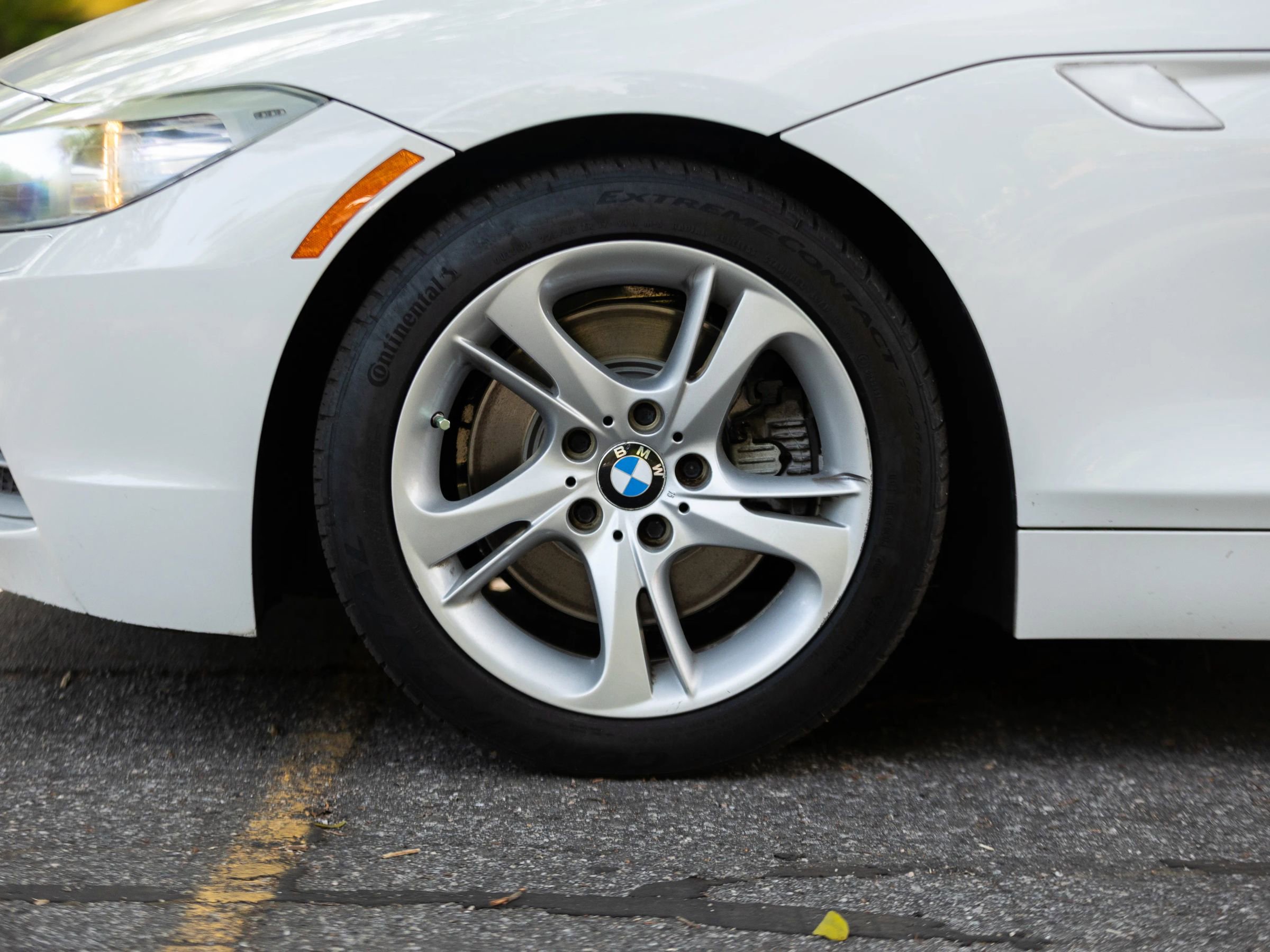Used 2009 BMW Z4 sDrive35i RWD image 15