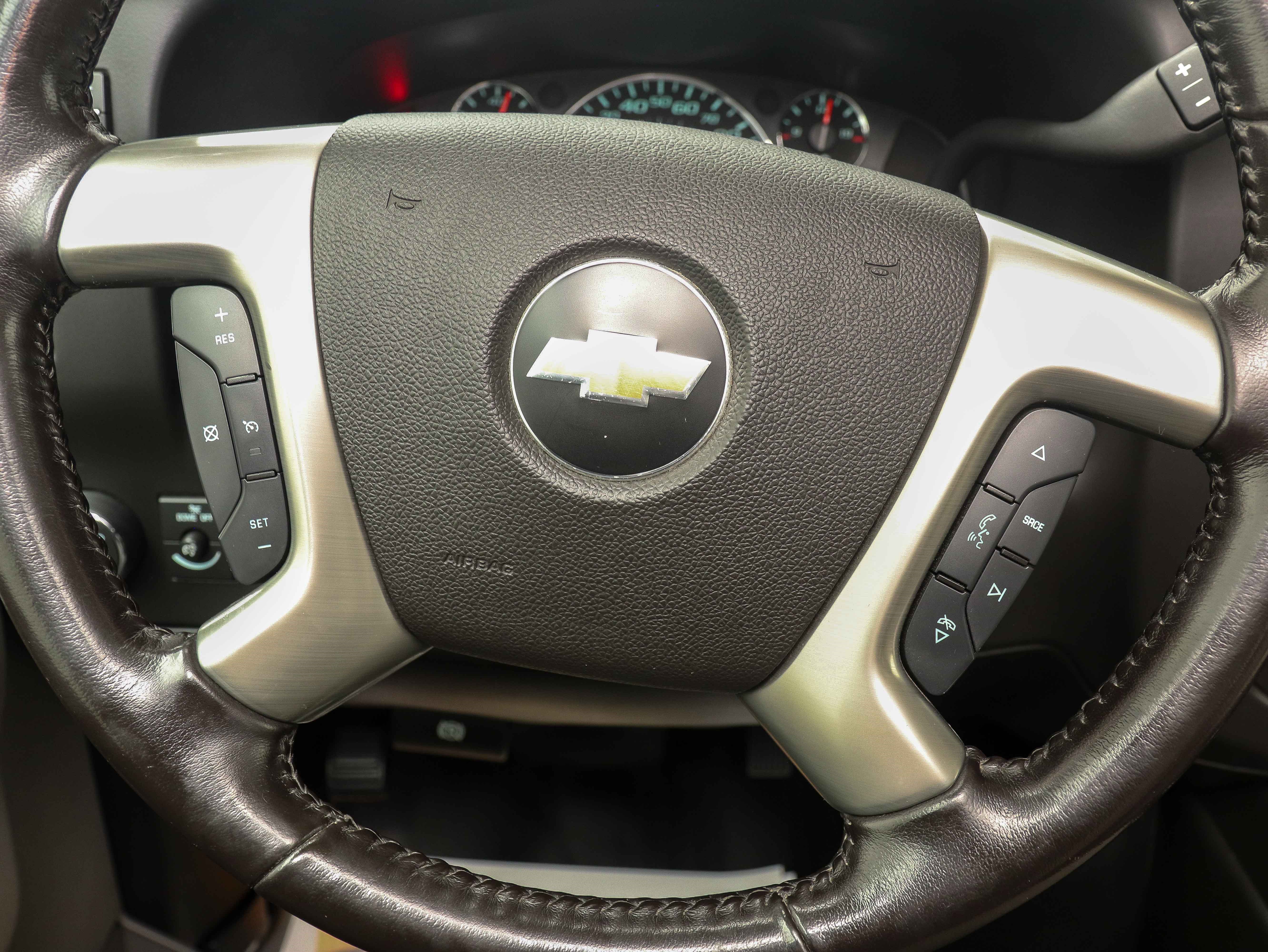Used 2017 Chevrolet Express 2500 LS image 20