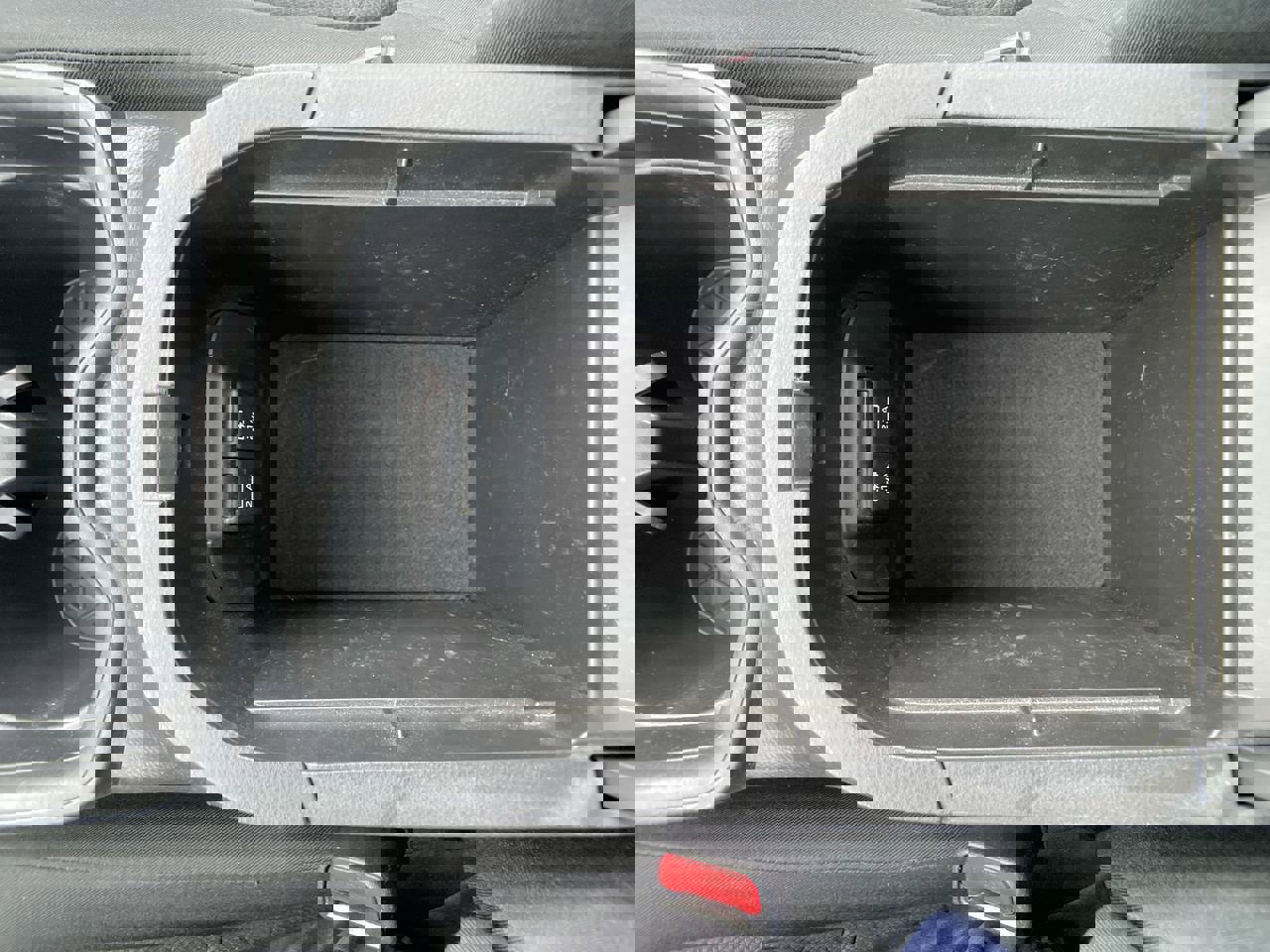 Used 2020 Toyota RAV4 XLE image 22