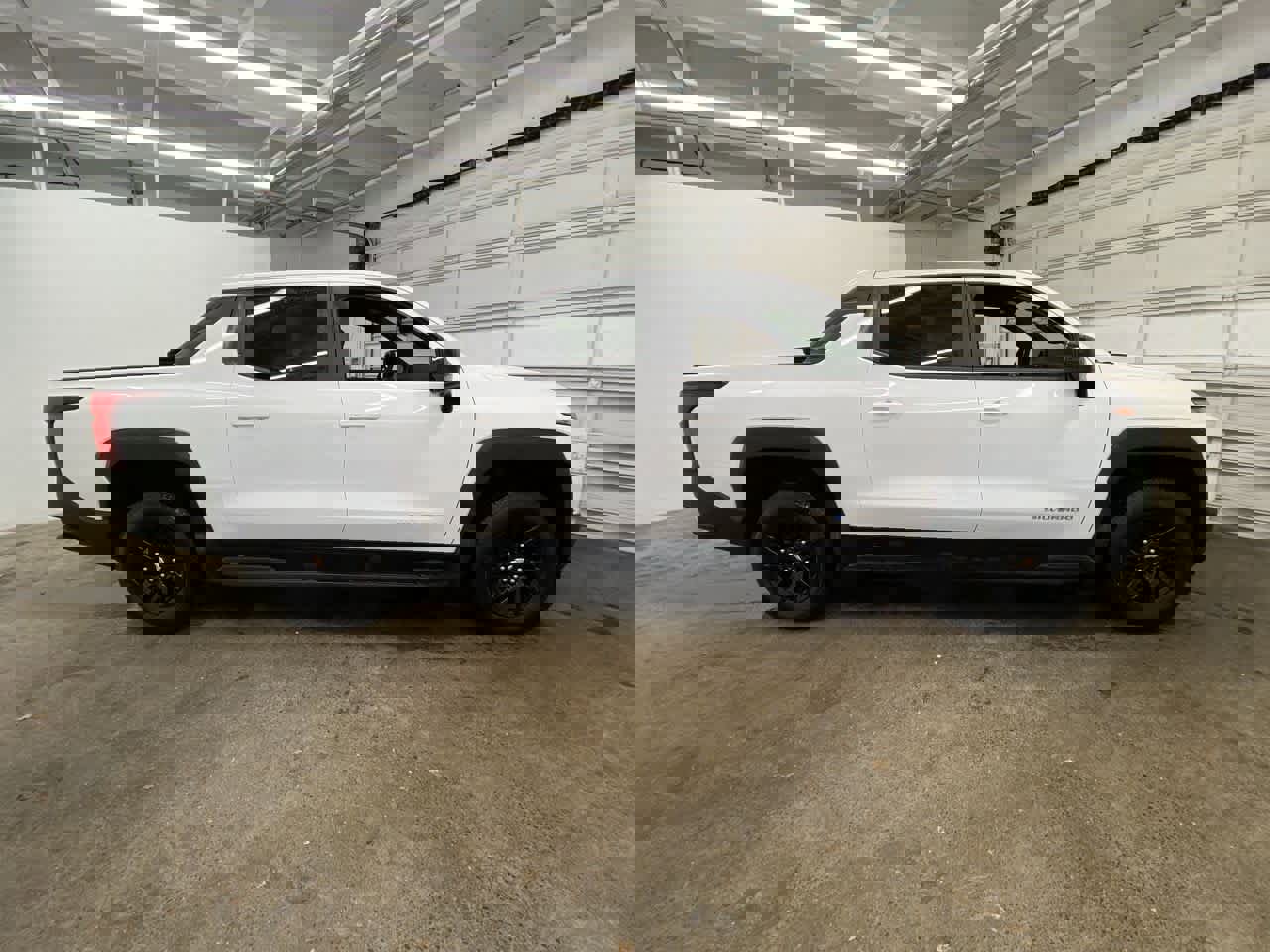 Used 2024 Chevrolet Silverado EV W/T image 7