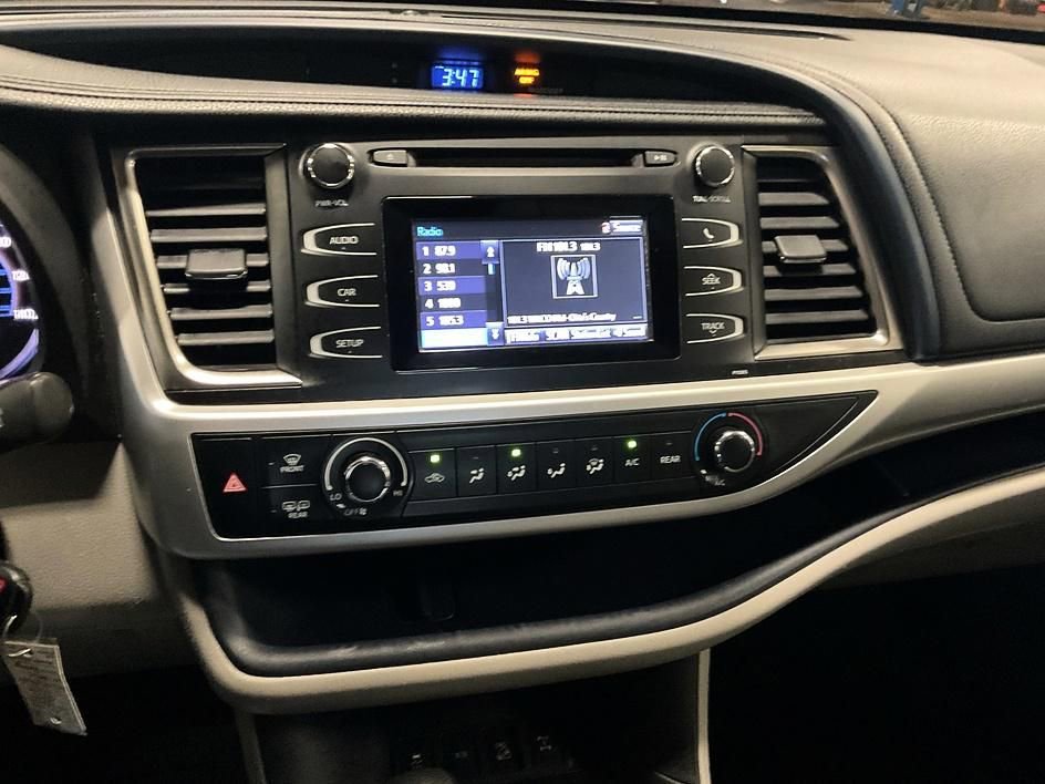 Used 2016 Toyota Highlander LE w/ Protection Package #3 AWD/4WD image 20