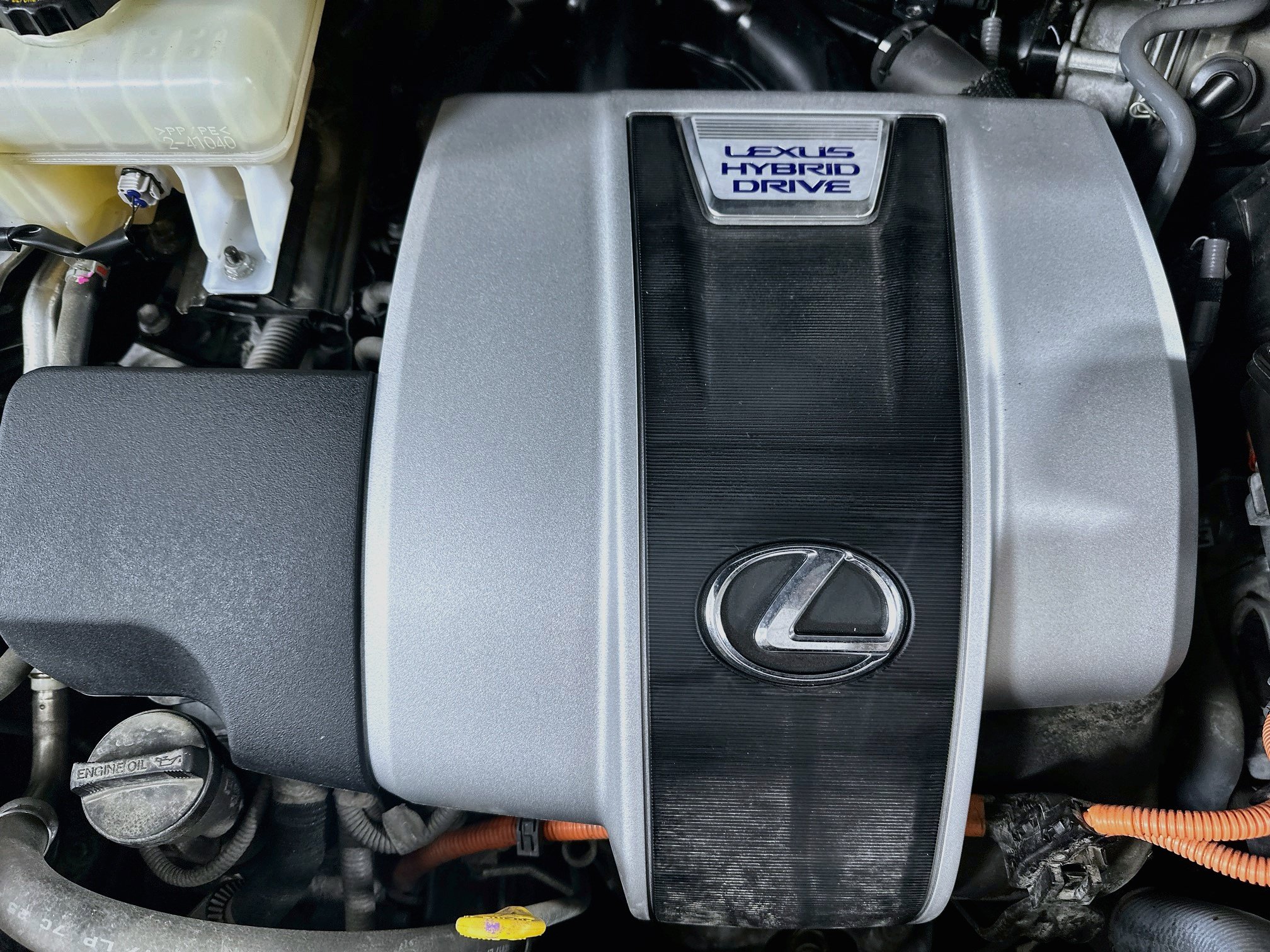 Used 2020 Lexus RX 450hL Luxury w/ Accessory Package AWD/4WD image 32