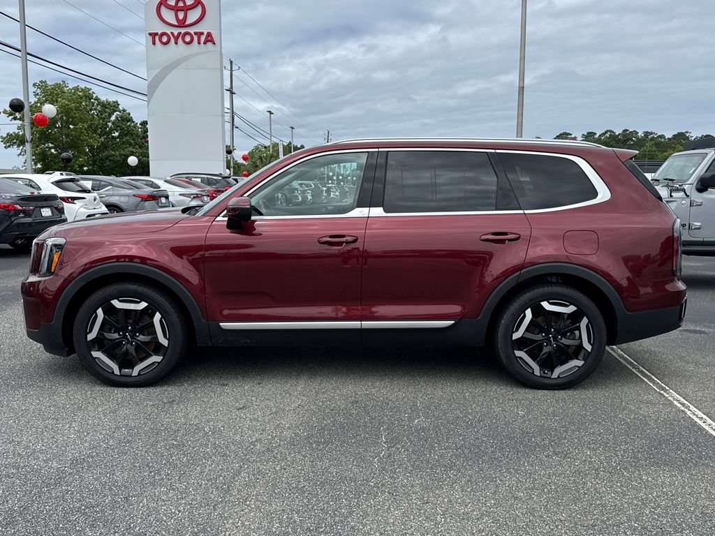 Used 2023 Kia Telluride EX AWD/4WD image 6