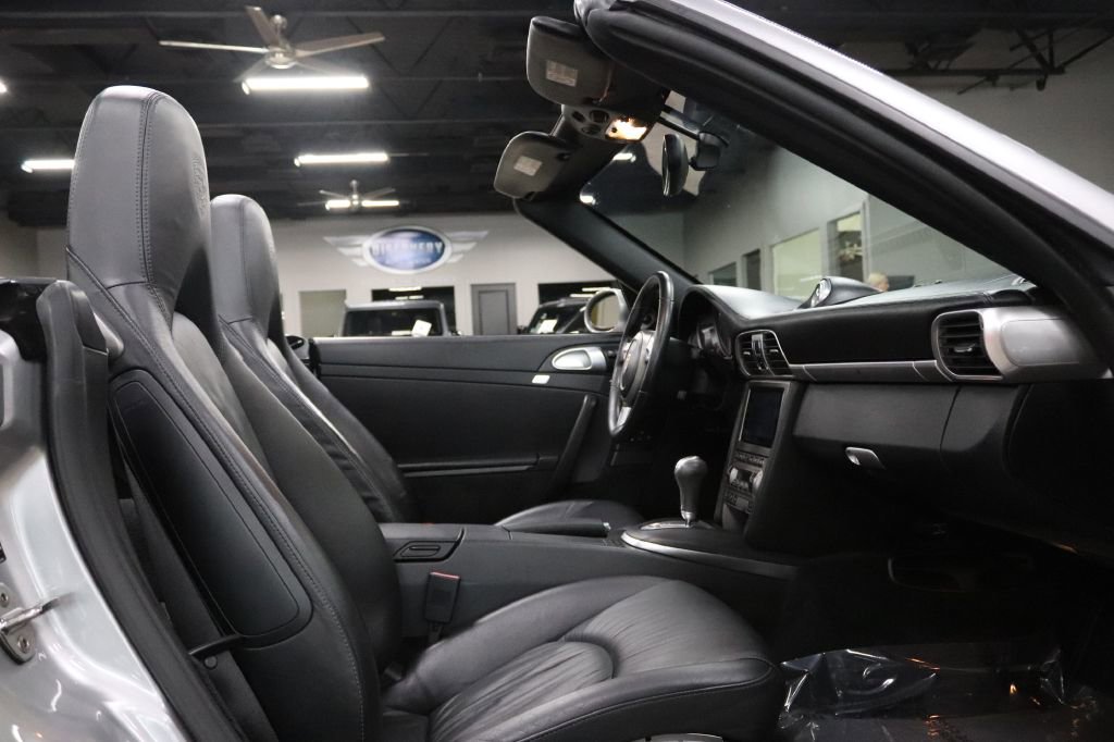 Used 2006 Porsche 911 Carrera 4S image 23