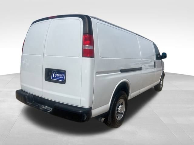 Used 2023 Chevrolet Express 2500 Work Van w/ Driver Convenience Package image 9