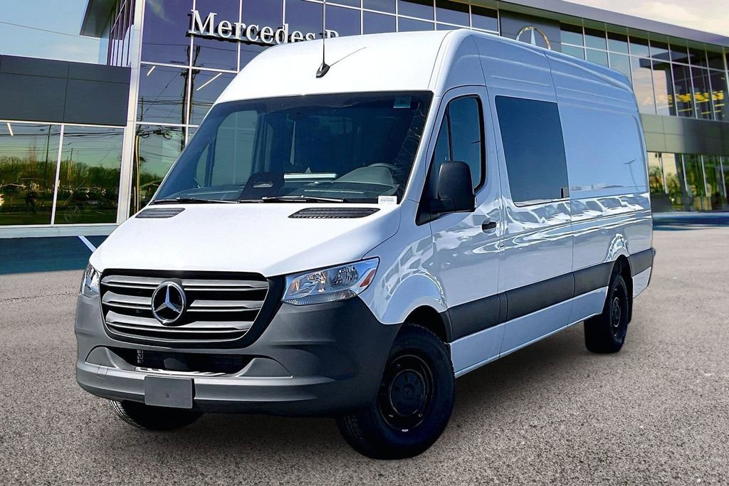 New 2026 Mercedes-Benz Sprinter 2500 video 2