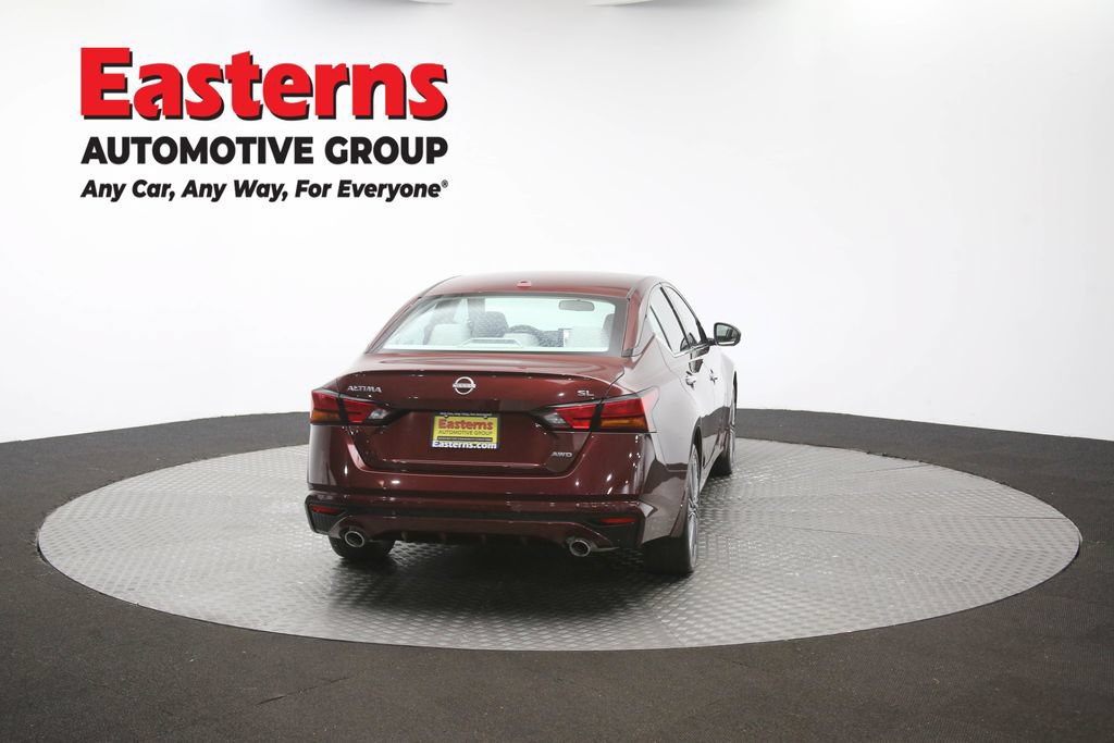 Used 2024 Nissan Altima 2.5 SL AWD/4WD image 42