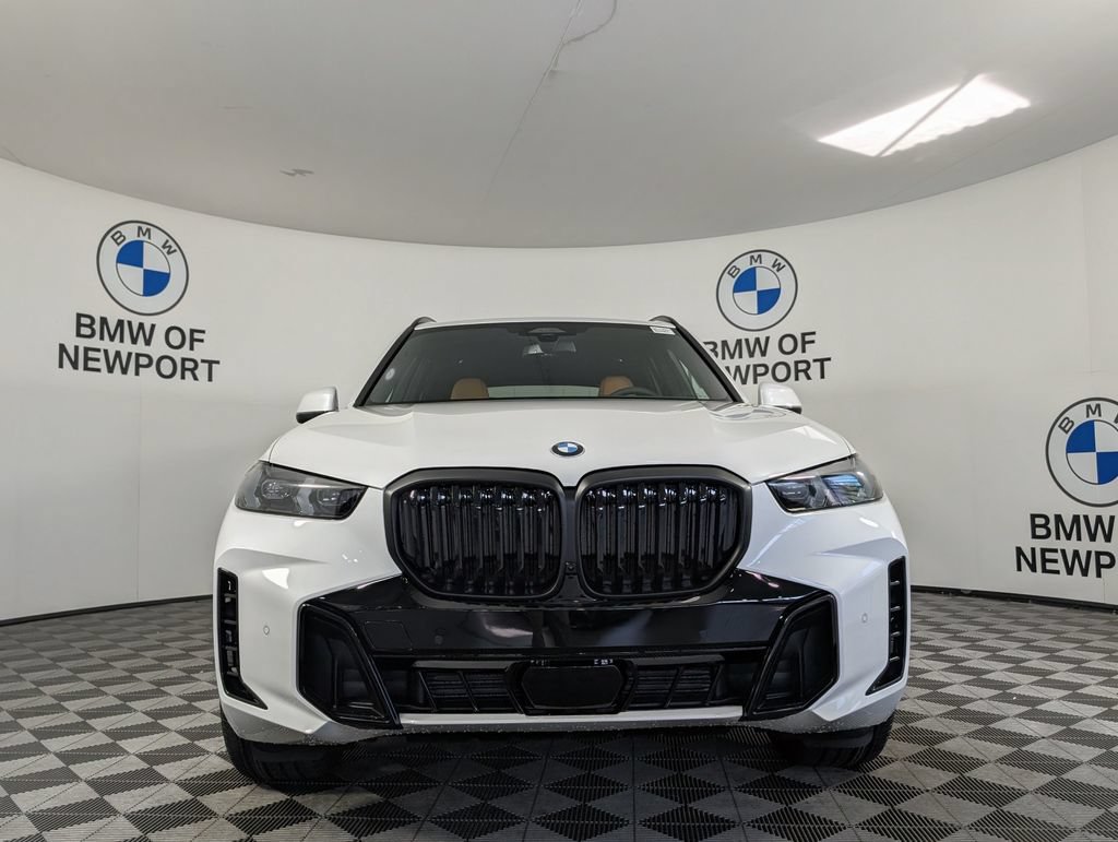 New 2026 BMW X5 xDrive40i w/ M Sport Package AWD/4WD image 4