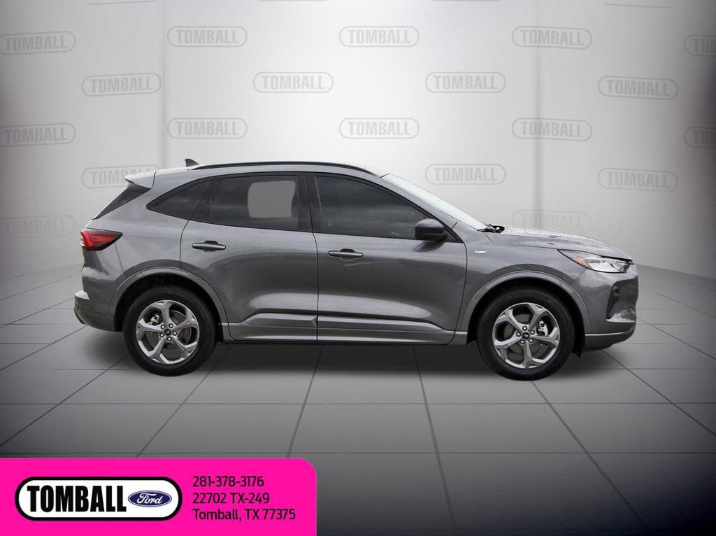 Used 2023 Ford Escape ST-Line w/ Tech Pack #1 image 8