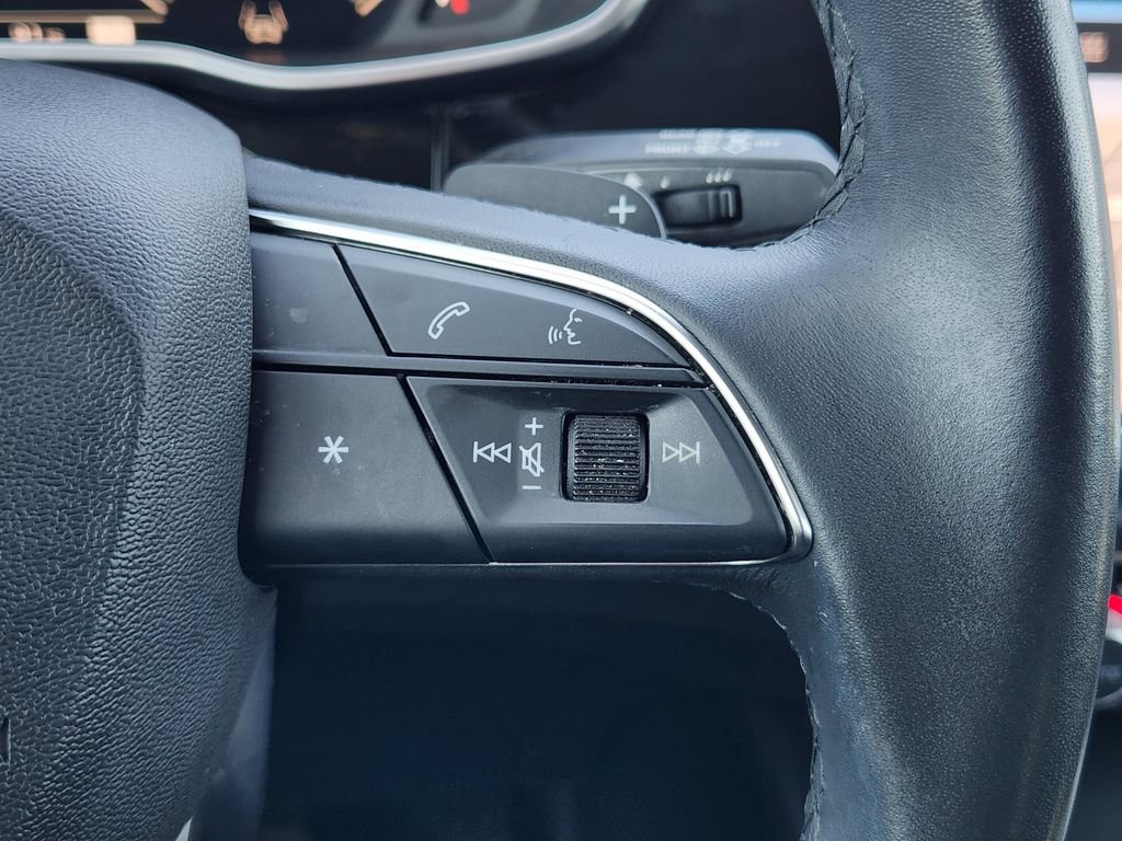 Used 2023 Audi Q3 2.0T Premium Plus image 35