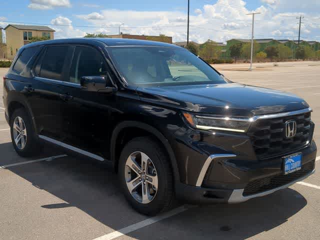 Used 2025 Honda Pilot EX-L image 8
