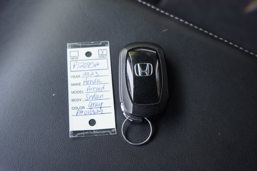 Used 2023 Honda Accord Sport image 32