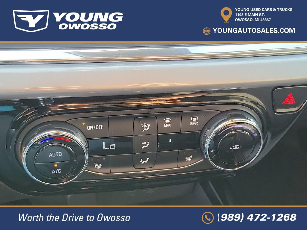 Used 2025 Chevrolet Trax LT w/ Driver Confidence Package FWD image 19